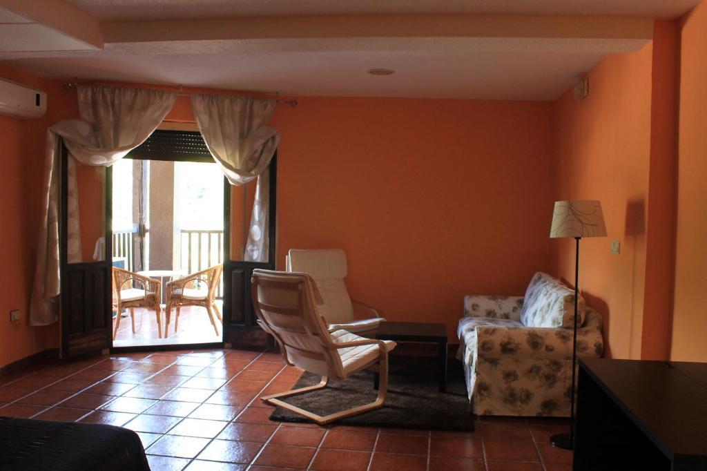 Hotel Valle Del Jerte Los Arenales Room photo